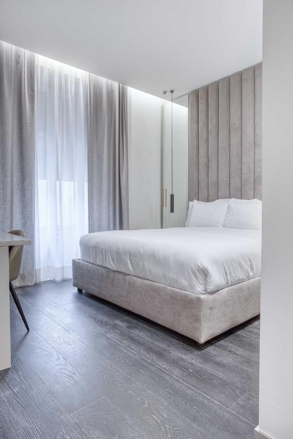 Le Suite Del Corso The Smart Boutique Aparthotel By Ospitami Мілан Екстер'єр фото
