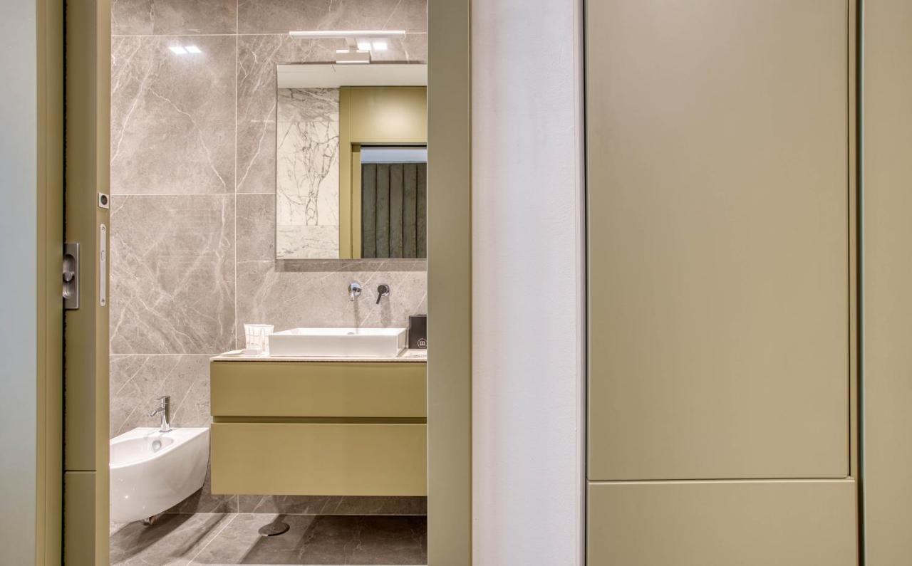 Le Suite Del Corso The Smart Boutique Aparthotel By Ospitami Мілан Екстер'єр фото