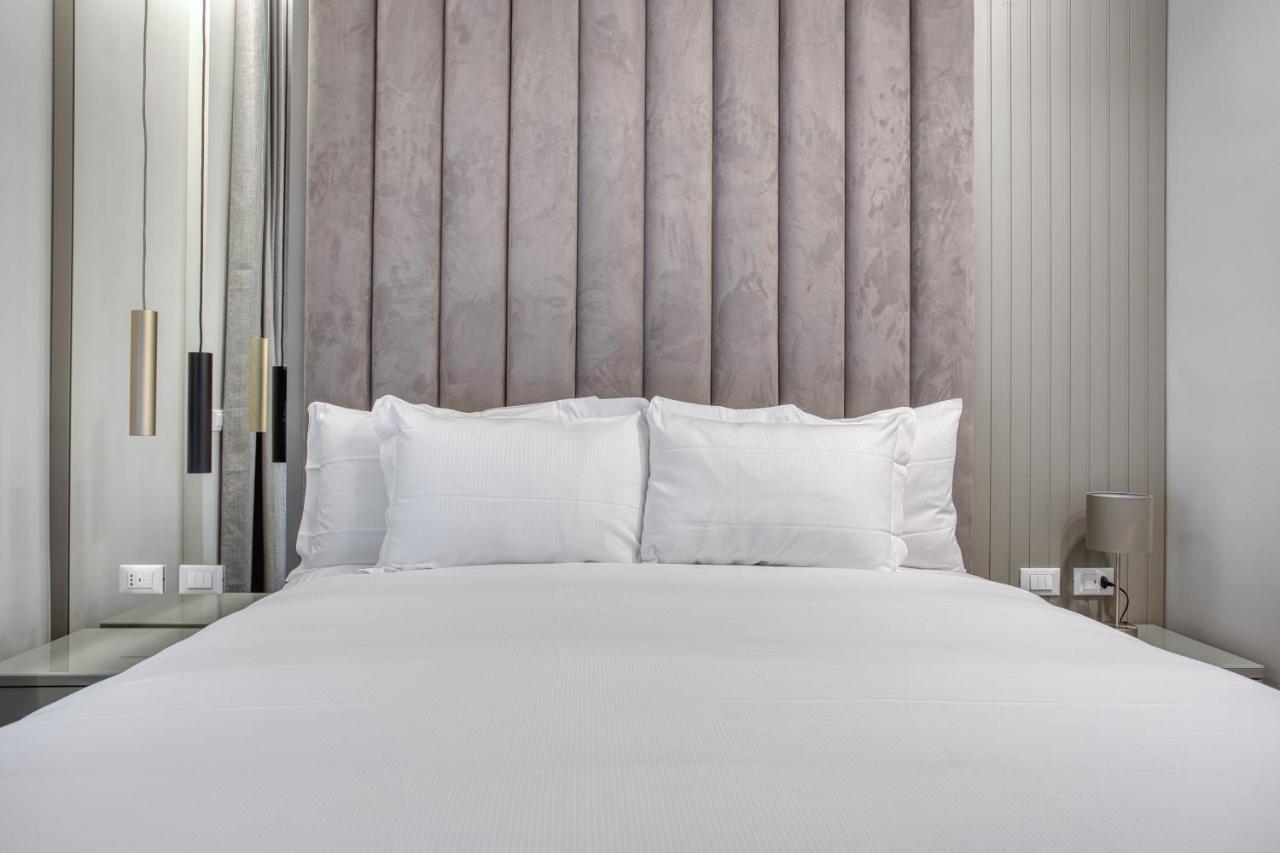 Le Suite Del Corso The Smart Boutique Aparthotel By Ospitami Мілан Екстер'єр фото