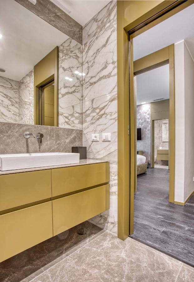 Le Suite Del Corso The Smart Boutique Aparthotel By Ospitami Мілан Екстер'єр фото