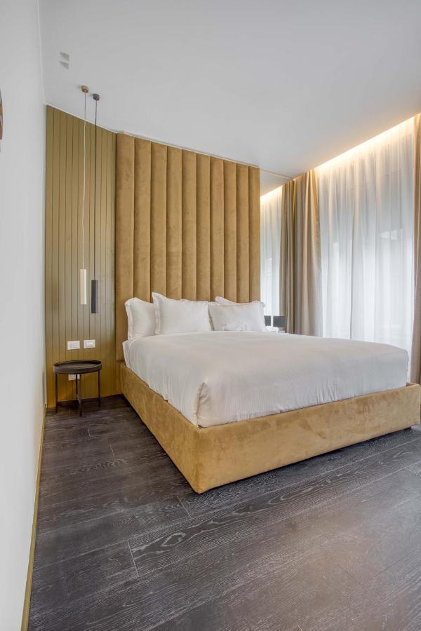 Le Suite Del Corso The Smart Boutique Aparthotel By Ospitami Мілан Екстер'єр фото